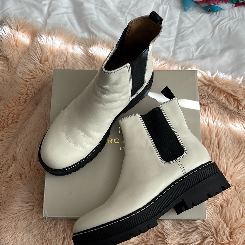 Marc Fisher lug boots ivory in color excellent condition